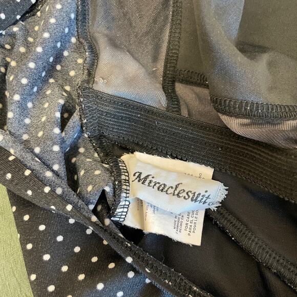 Miraclesuit Pin Point Oceanus One Piece Polka Dot Monokini Swimsuit Size 18 - Picture 9 of 11